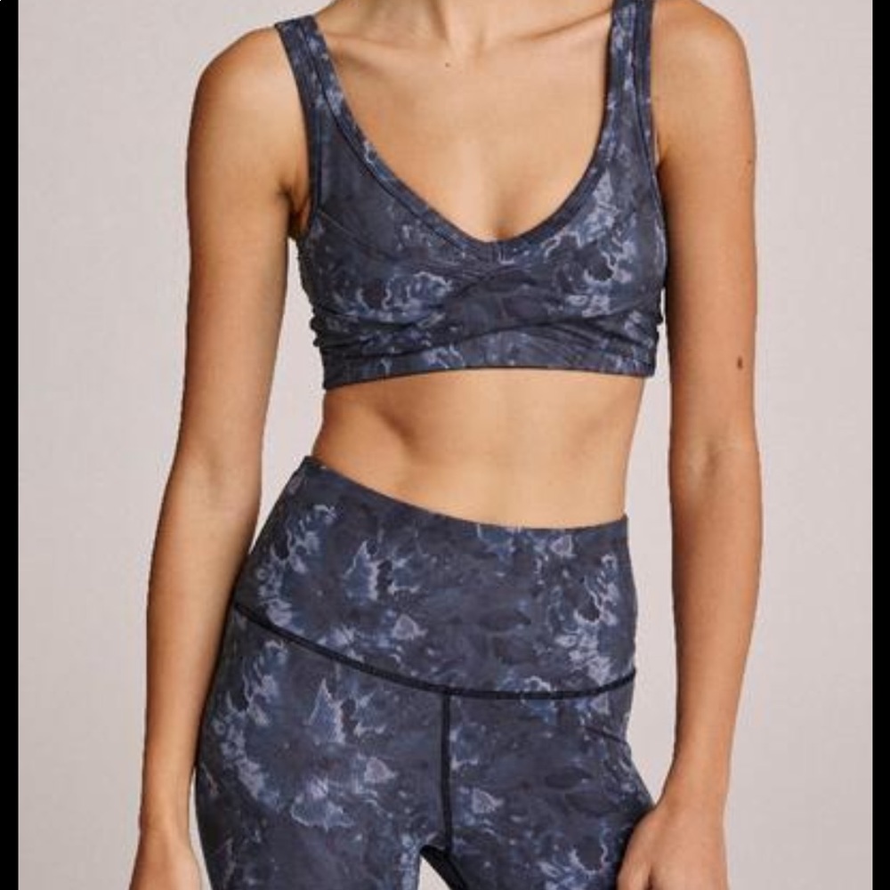 NWT Varley Kellam bra in floral slate sz xs